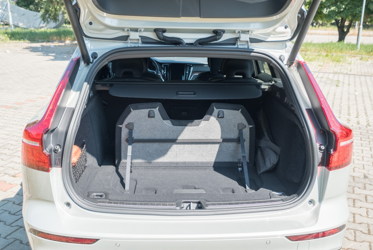 Volvo V60 Cross Country