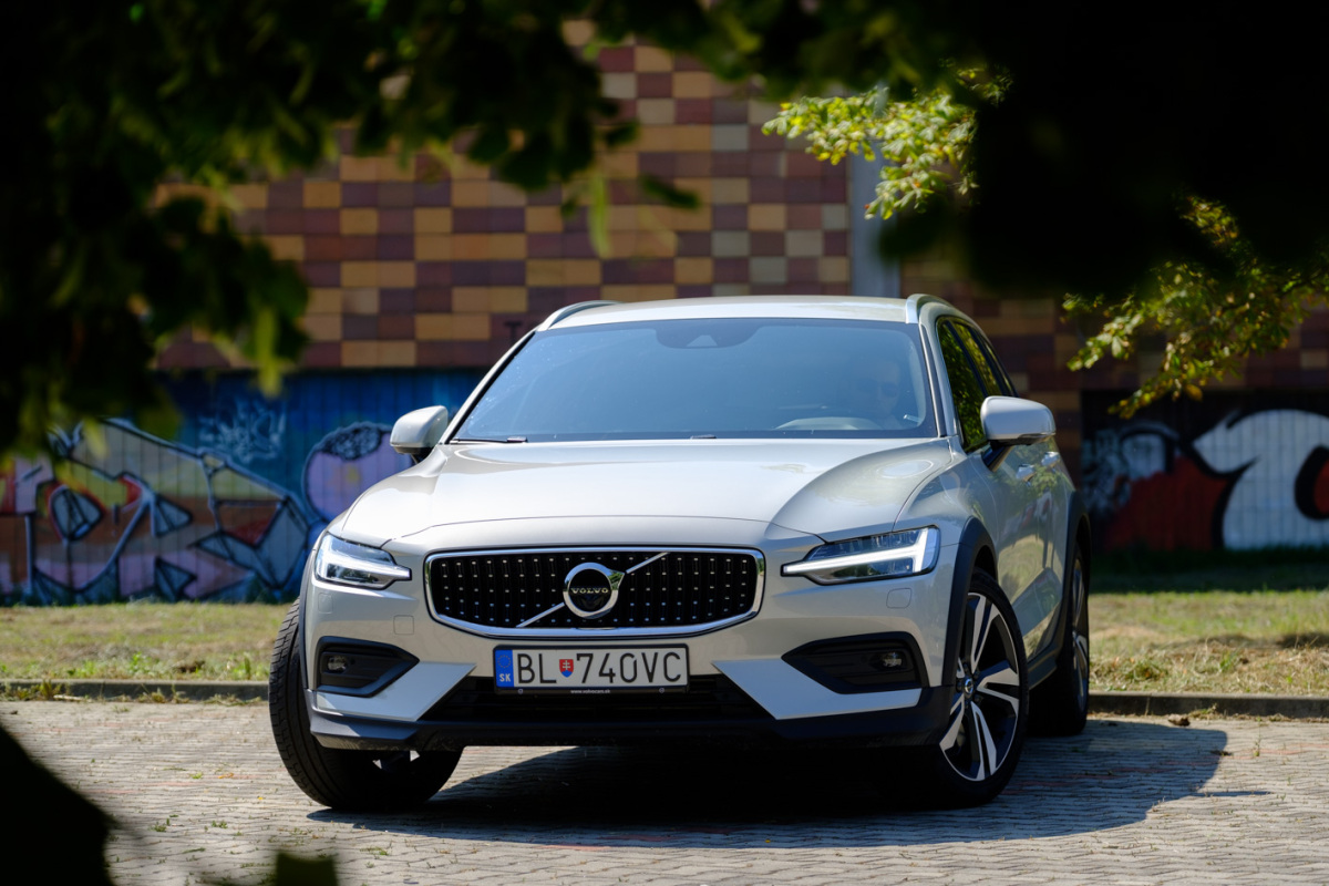 Volvo V60 Cross Country