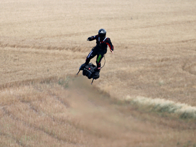 francúzsko, flyboard, Franky Zapata