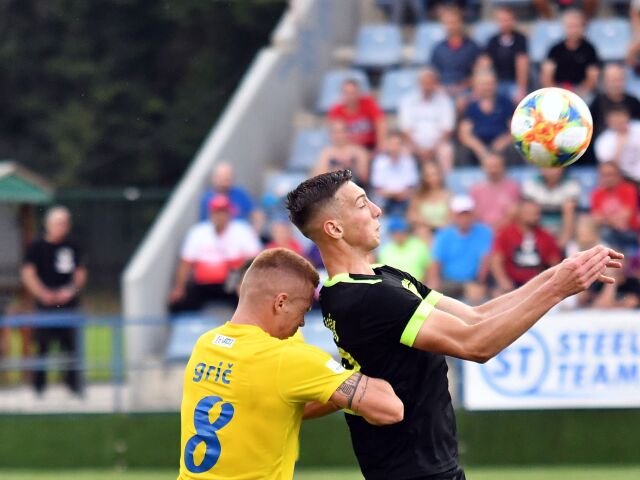 Róbert Boženík, Jakub Grič