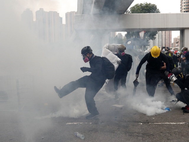 Hongkong Čína demonštrácia polícia zásah