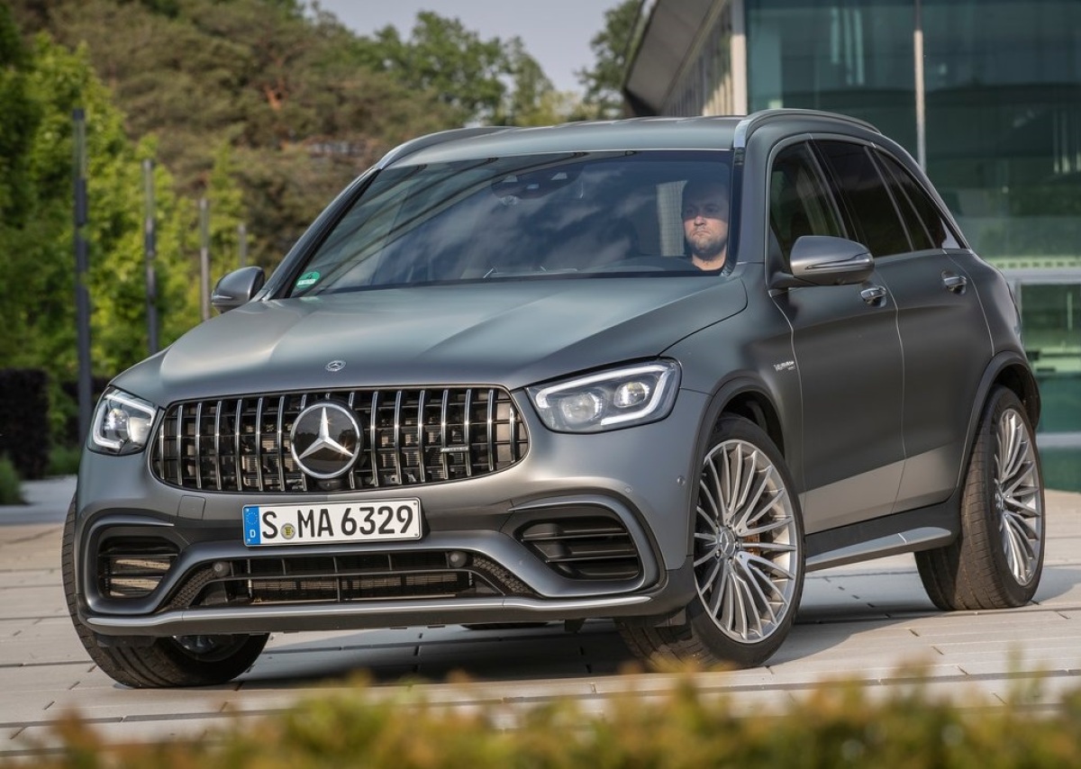 Mercedes-Benz-GLC63 S AMG-2020-1024-01
