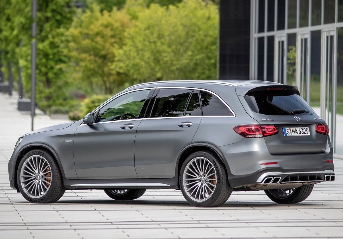 Mercedes-Benz-GLC63 S AMG-2020-1024-3d