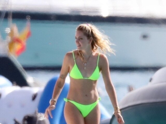 Influencerka Chiara Ferragni na zábere z ostrova Formentera. 