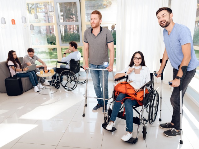 invalidi, invalidita, ambulancia, čakáreň, pomôcky, zdravotnícke pomôcky,
