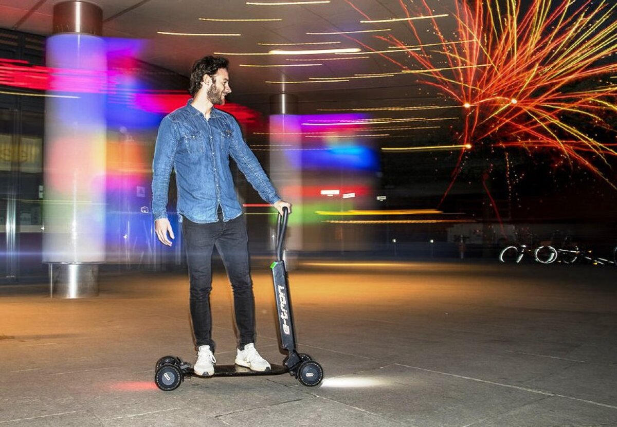 Audi e-tron Scooter Concept - 2019