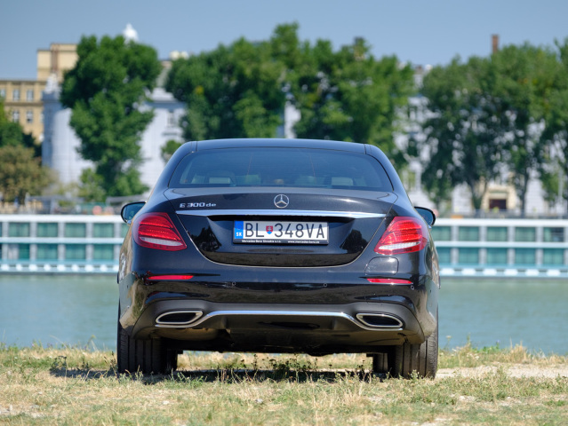 Mercedes E 300 de