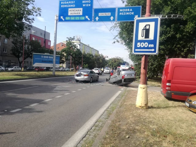 nehoda, trnavska, bajkalská