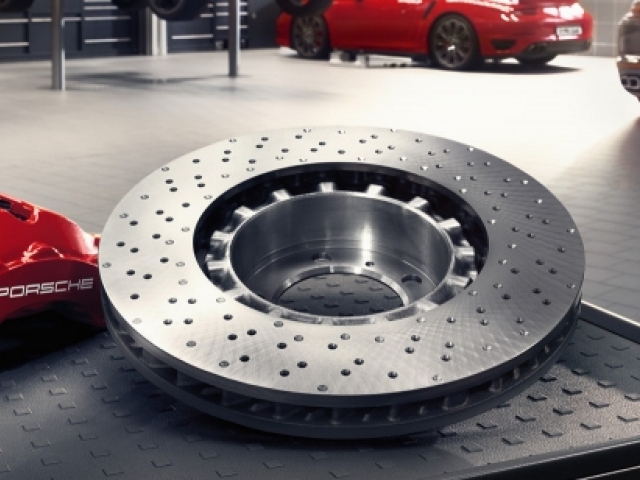 Porsche - falošné komponenty