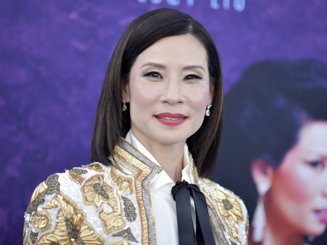 Herečka Lucy Liu na premiére seriálu Why Women Kill v Los Angeles. 