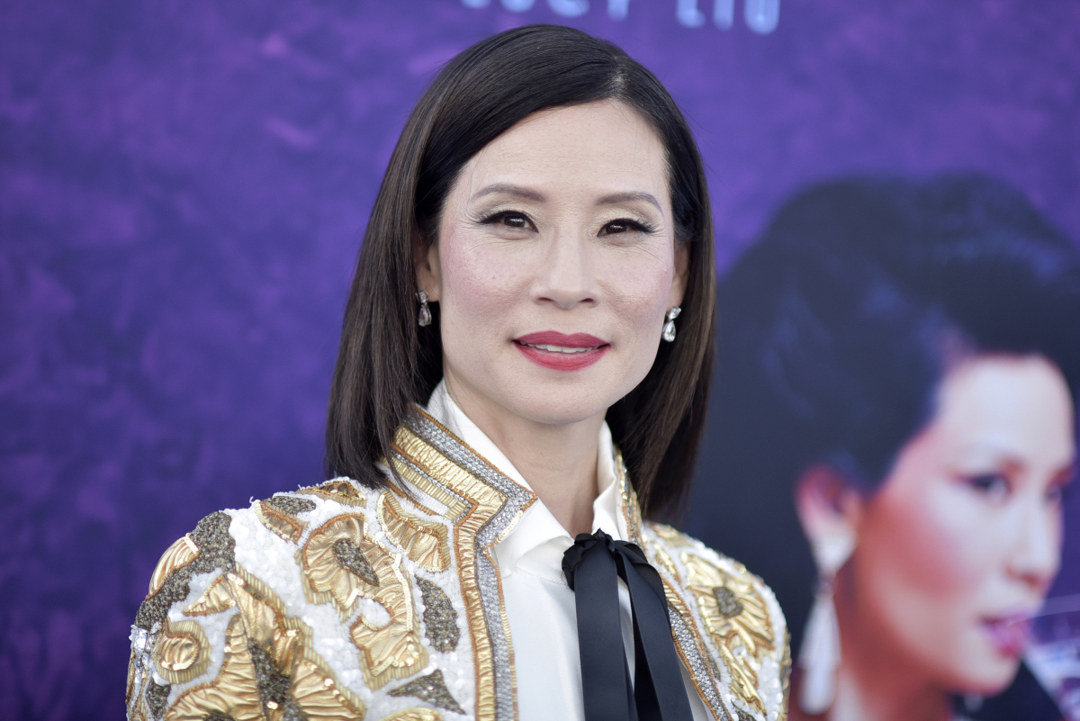 Herečka Lucy Liu na premiére seriálu Why Women Kill v Los Angeles. 