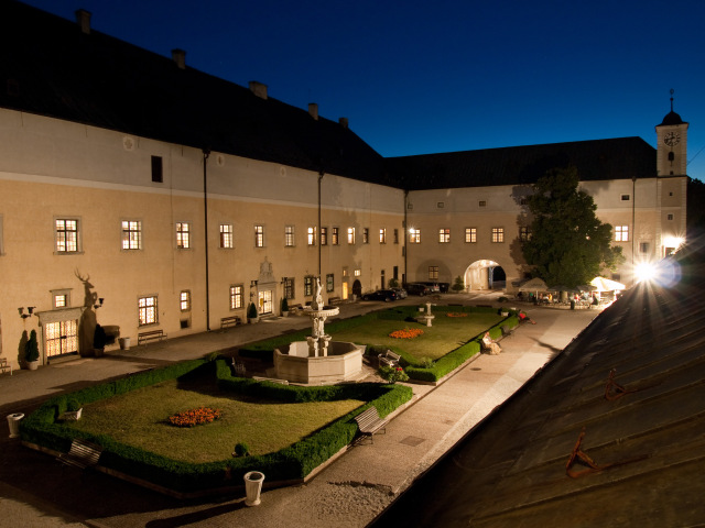Hrad Červený Kameň