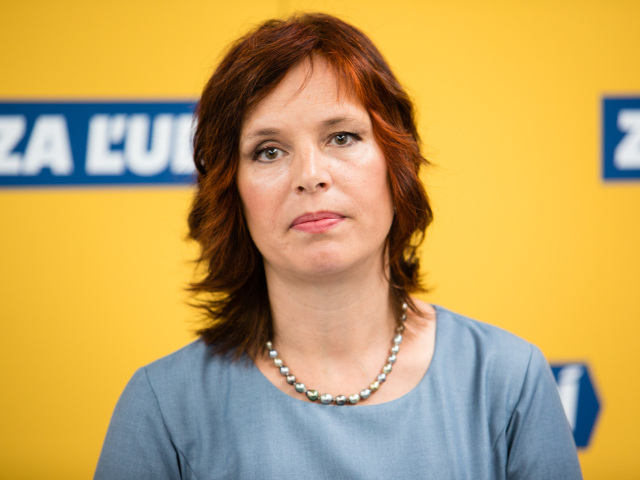 Veronika Remišová / Za ľudí /