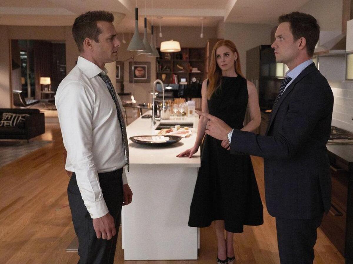kravaťáci, suits, mike ross,