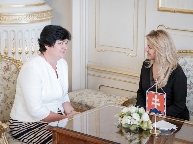 Zuzana Čaputová, Mária Patakyová
