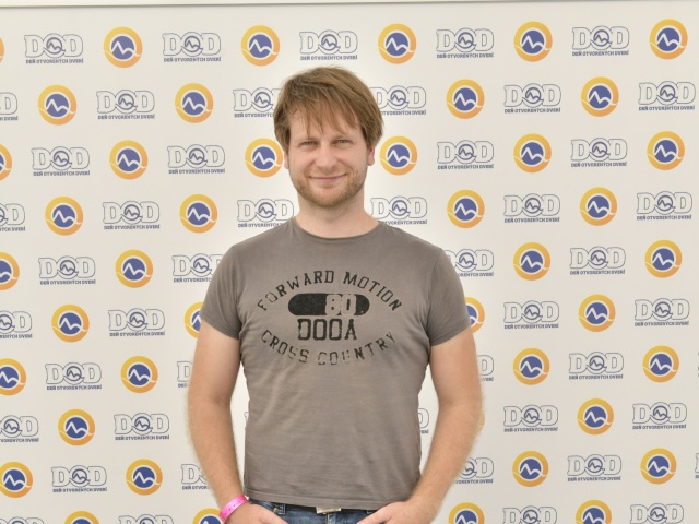 Herec Peter Brajerčík zo seriálu Horná dolná. 