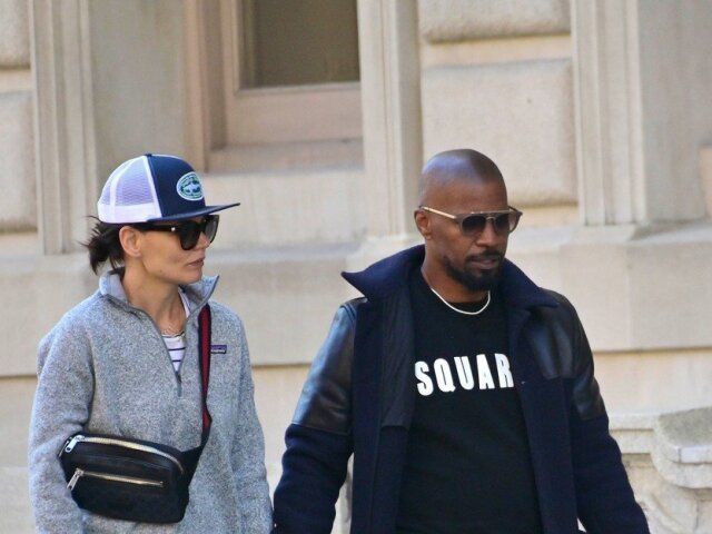 Herečka Katie Holmes a herec Jamie Foxx na zábere z apríla 2019.