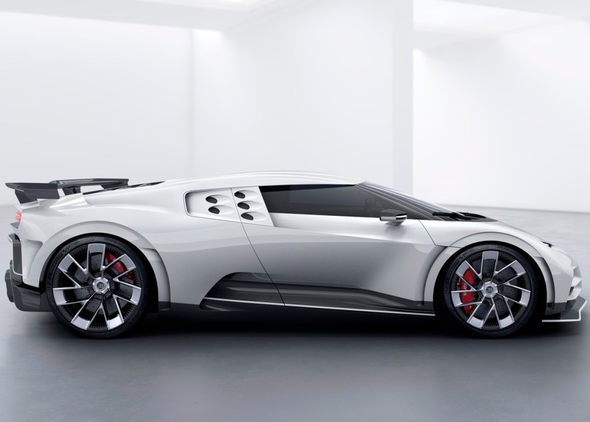 Bugatti-Centodieci-2020-1024-09