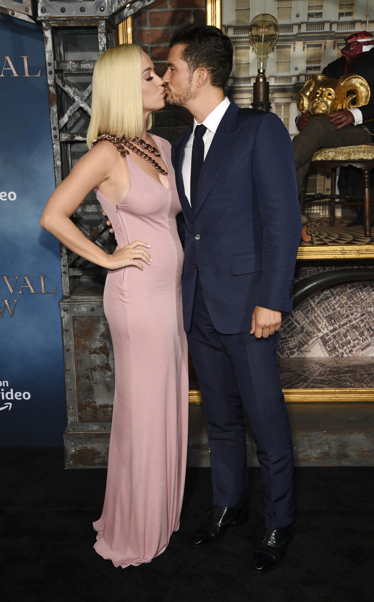Orlando Bloom vzal na premiéru svoju priateľku - speváčku Katy Perry