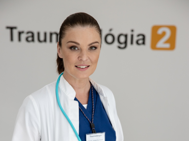 Elena Podzámska