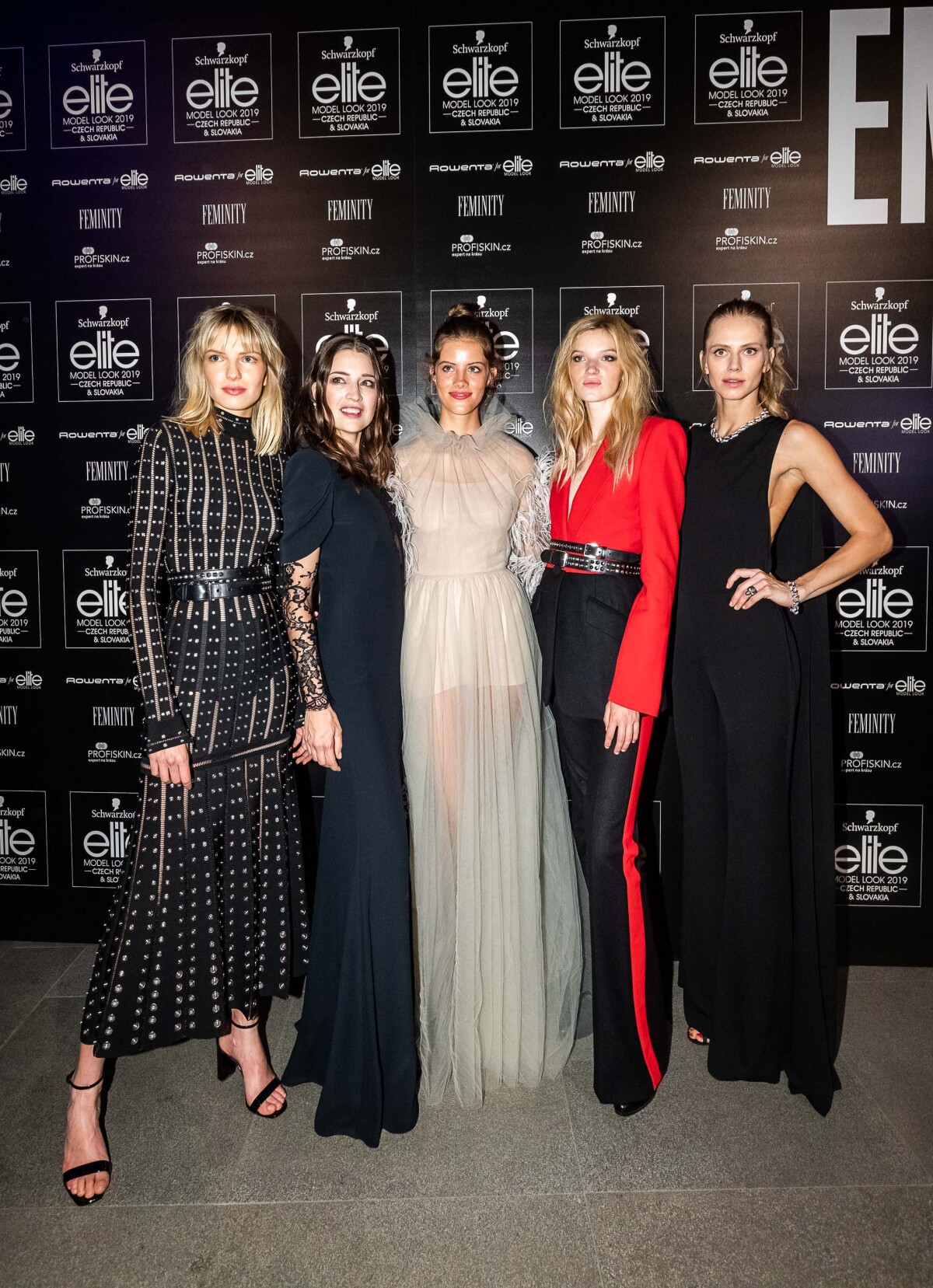 Barbora Brušková, Linda Nývltová, Barbora Podzimková, Eva Klímková a Alexandra Gachulincová