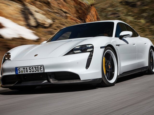 Porsche Taycan - 2019