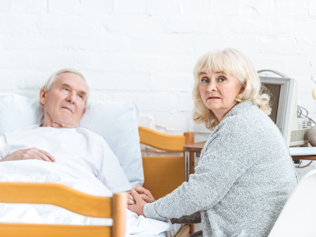 hendikep, hendikepovaní, opatrovateľ, penzia, dôchodok, seniori,