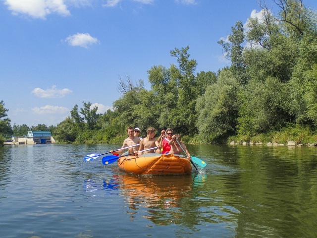 splav, hron, ján füri, vodáci, kemp,