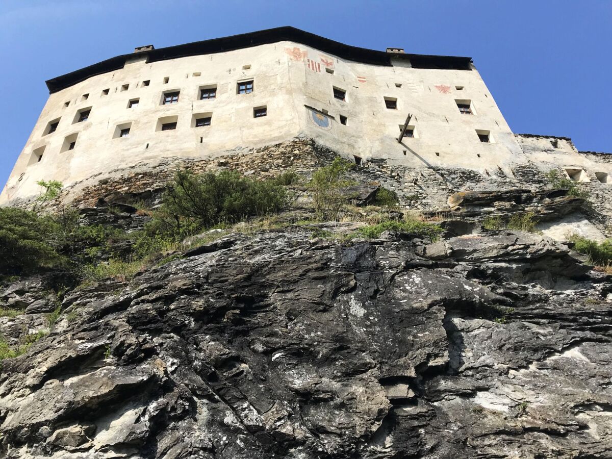 Švajčiarsko, hrad
