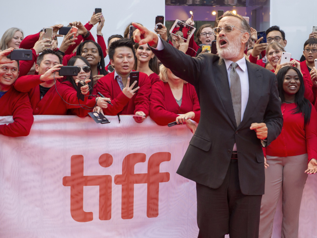Herec Tom Hanks takto nadchol fanúšikov v Toronte. 