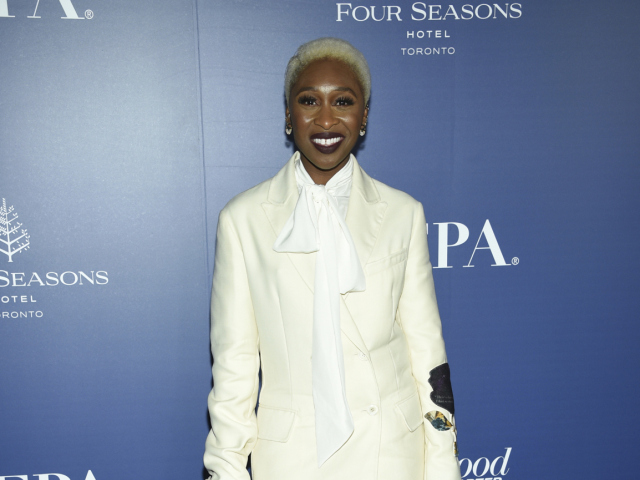 Cynthia Erivo - nohavicový kostým