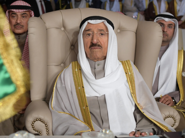 Kuvajt emir problémy zdravotné USA návšteva zrušenie
