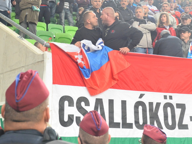 SVK - HUN, fanúšikovia