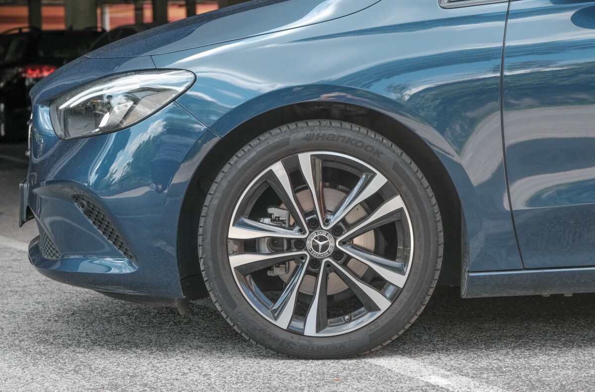 Mercedes B 180d
