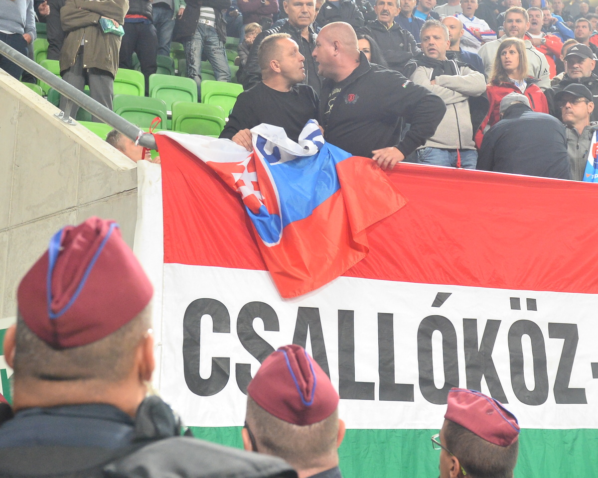 SVK - HUN, fanúšikovia