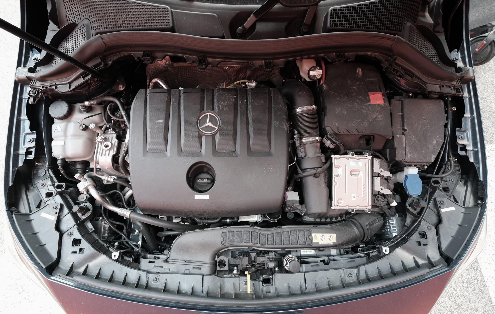 Pod kapotou testovaného auta je 1,5 litrový naftový motor s výkonom 116 koní.