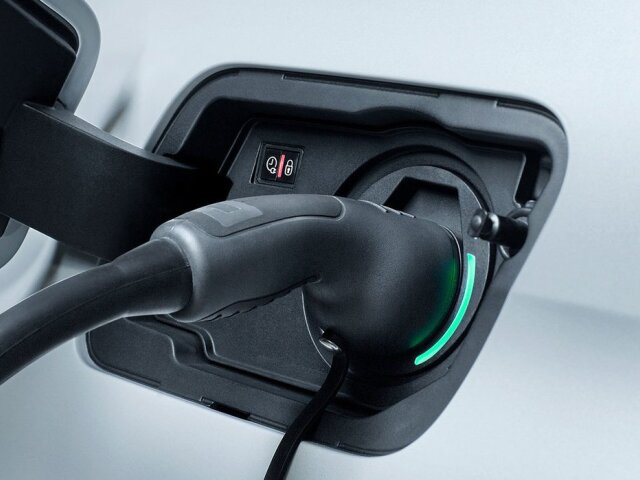 Peugeot 3008 GT HYbrid4 - 2019