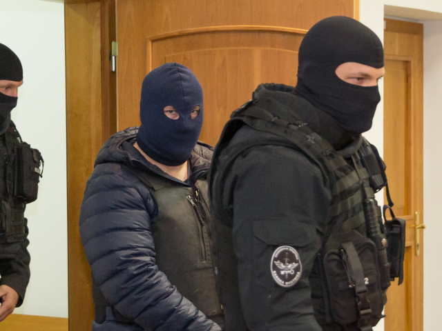 Zoltan Andruskó, vypoved zoltan A., kukláč, polícia, policajt,