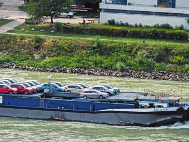 lode, Dunaj