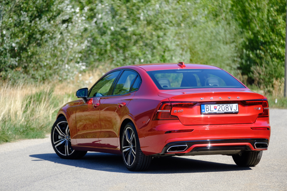 Volvo S60