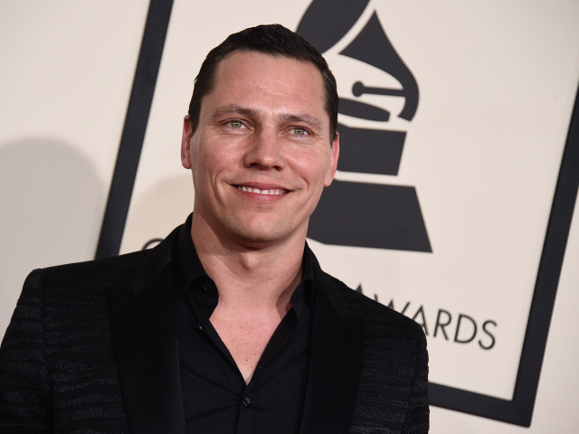DJ Tiësto na archívnom zábere z cien Grammy.