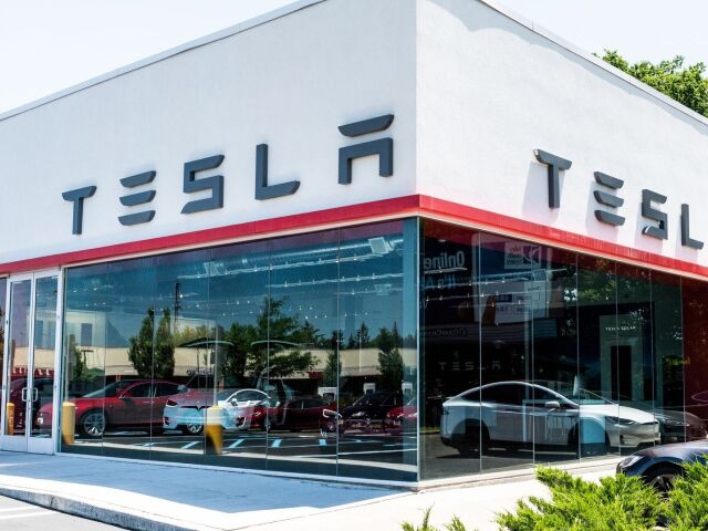 Tesla - Tesla Store