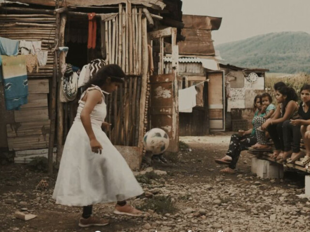 Hluché dni