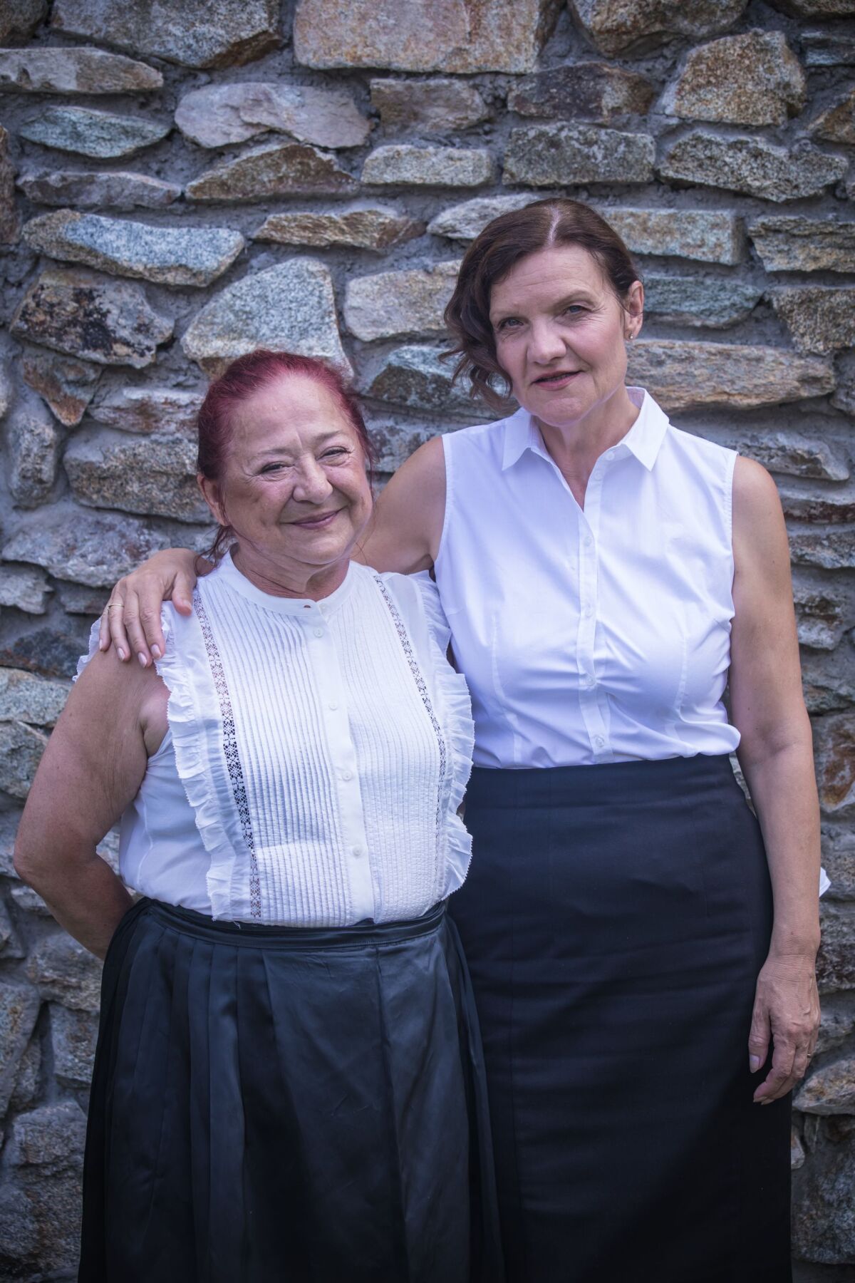 hrobár, ľudmila molinová, jana oľhová,