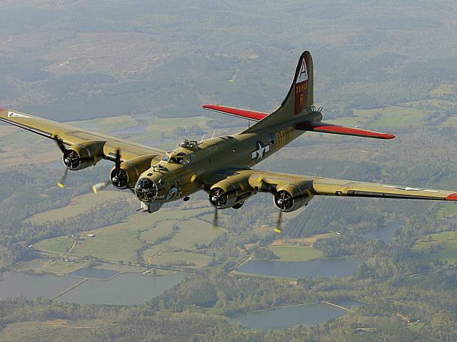bombardér B-17