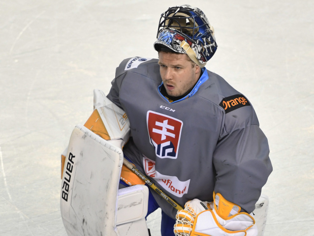 Denis Godla.