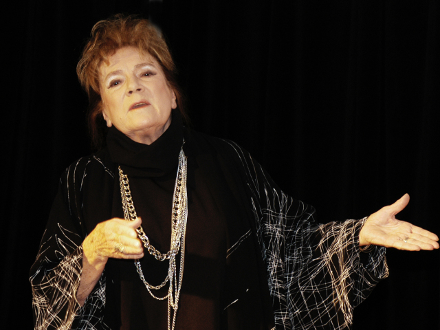 Vlasta Chramostová