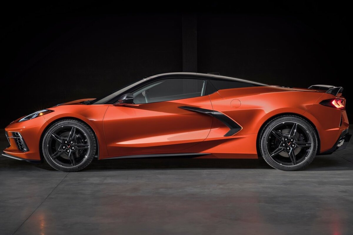 Chevrolet Corvette C8 Stingray Convertible - 2019