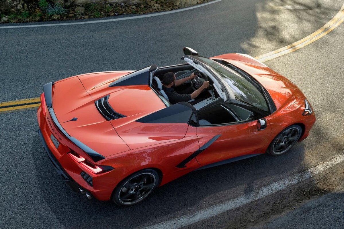 Chevrolet Corvette C8 Stingray Convertible - 2019