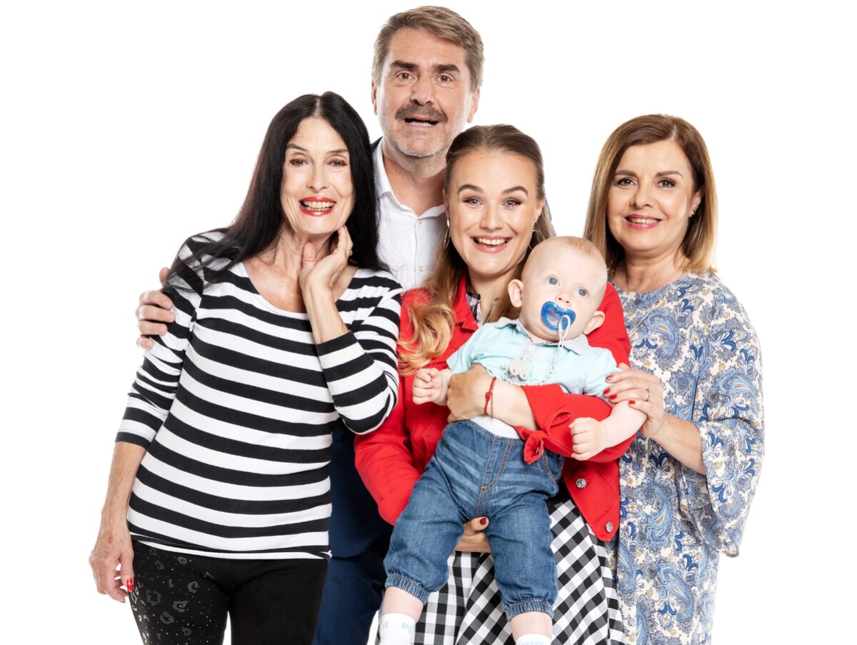 Susedia, kocúriková, marcin, tlučková,
